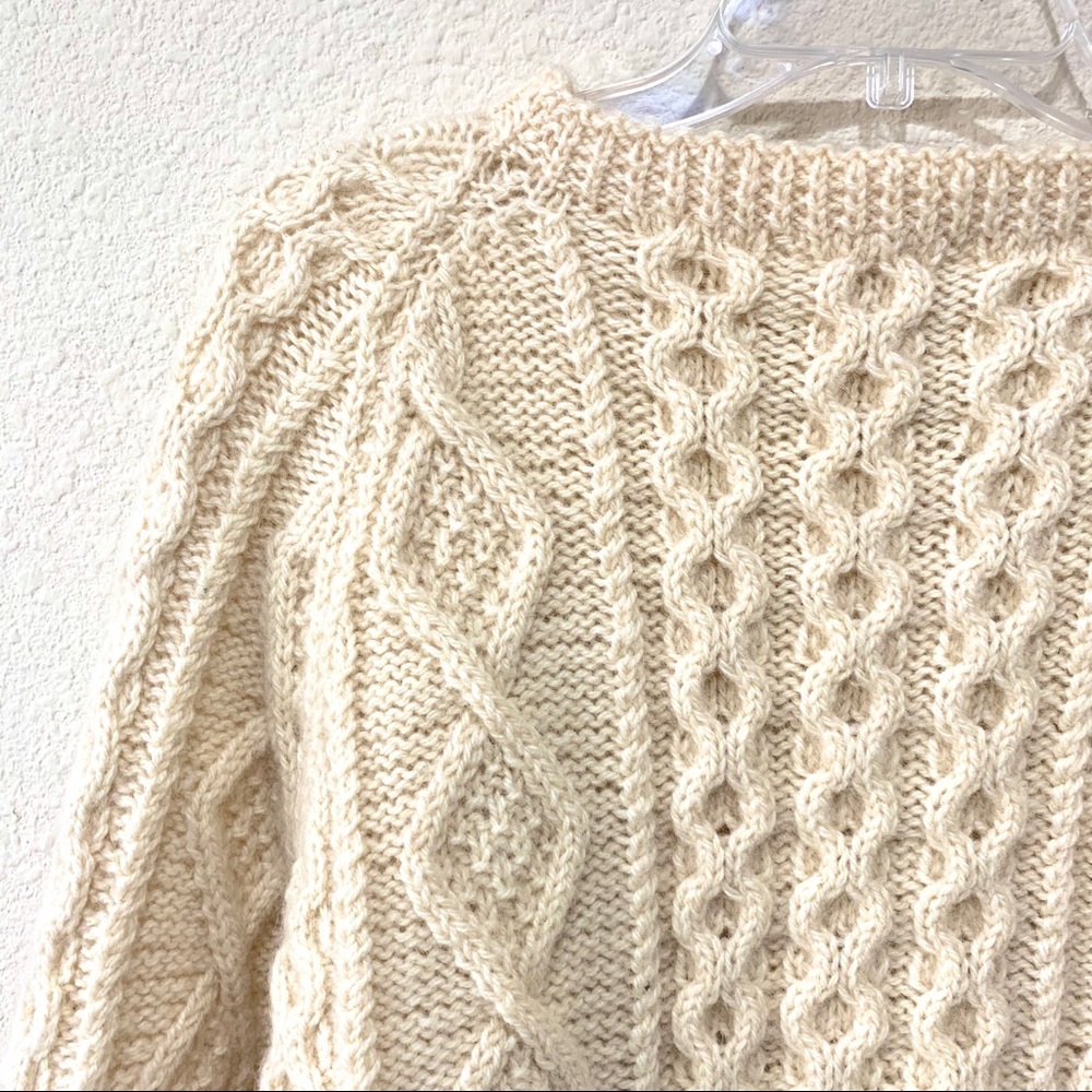 Wool Sweater Genuine Hand Made (L) - Picture 9 of 13